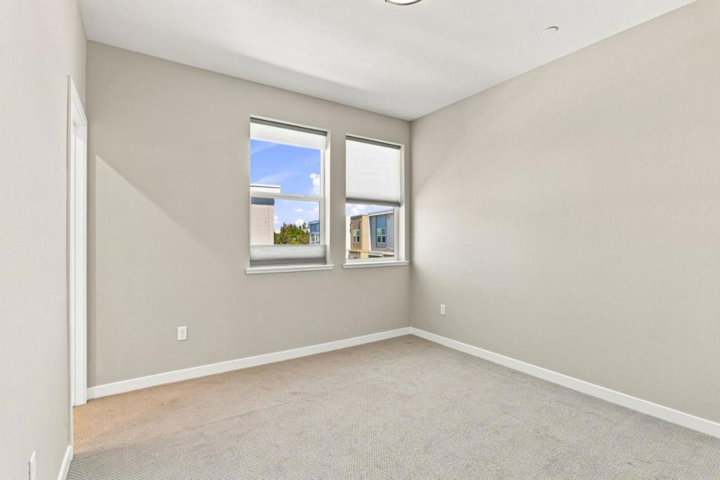 6583 Vision Court Property Photo 17
