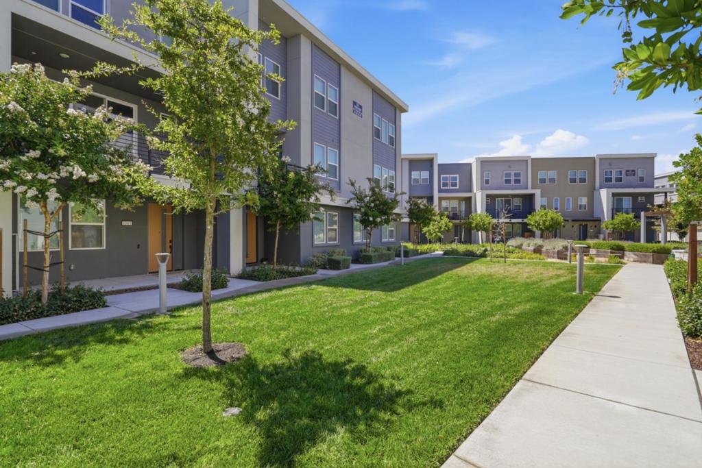 6583 Vision Court Property Photo 33