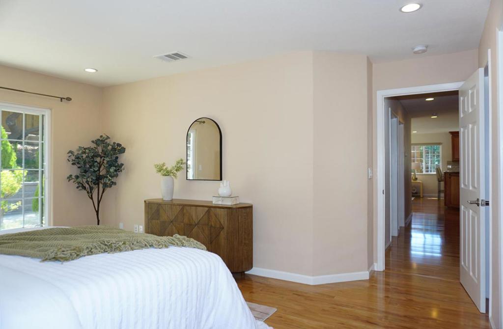 1432 Stone Creek Drive Property Photo 25