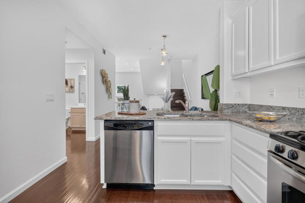 2252 Winepol Loop Property Photo 20