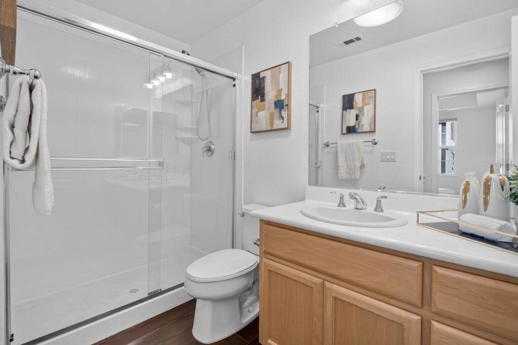 2252 Winepol Loop Property Photo 24