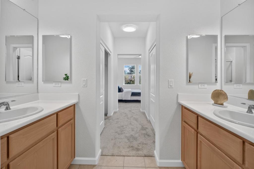 2252 Winepol Loop Property Photo 28