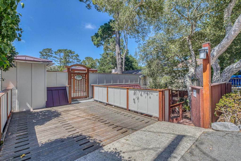 1104 Austin Avenue Property Photo 4