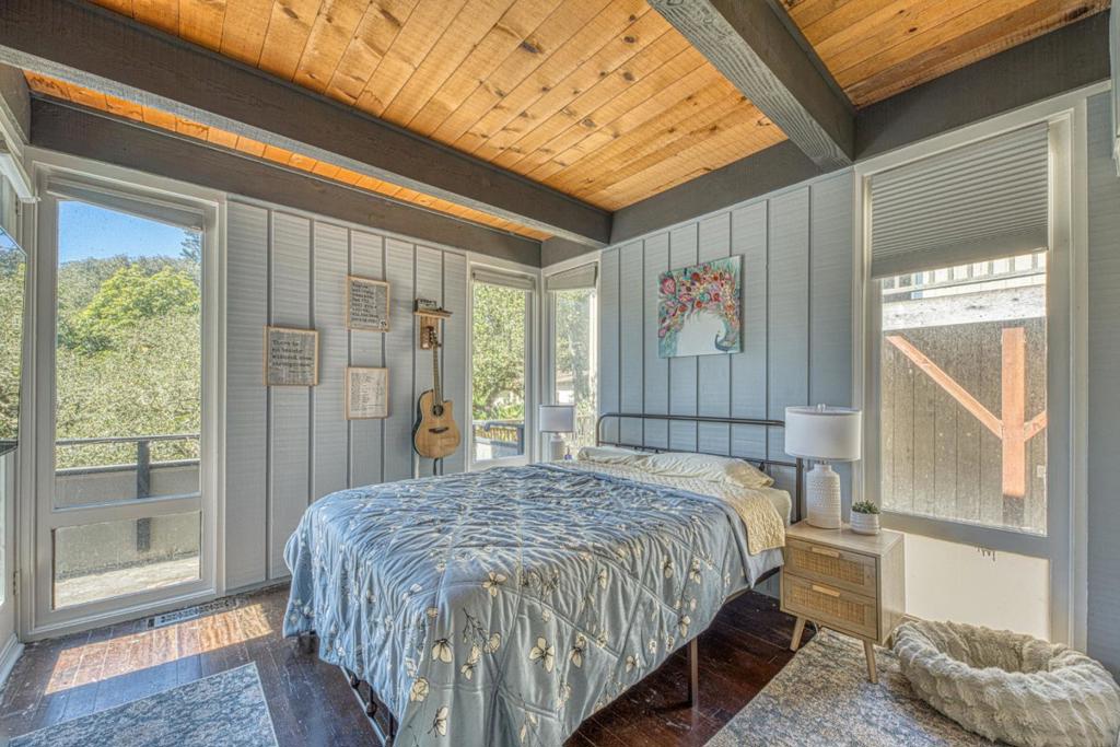 1104 Austin Avenue Property Photo 17