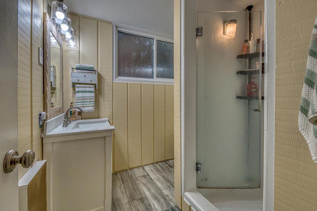 1104 Austin Avenue Property Photo 29