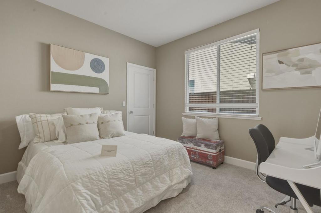 420 Alicante Drive Property Photo 20