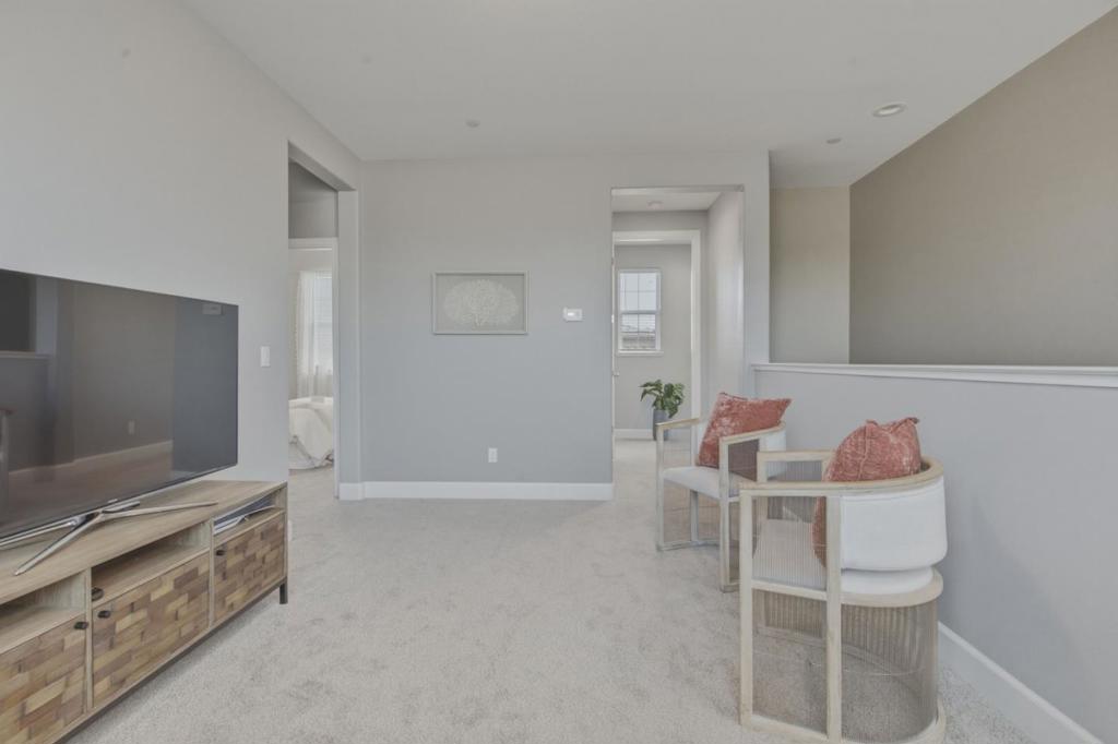 420 Alicante Drive Property Photo 24