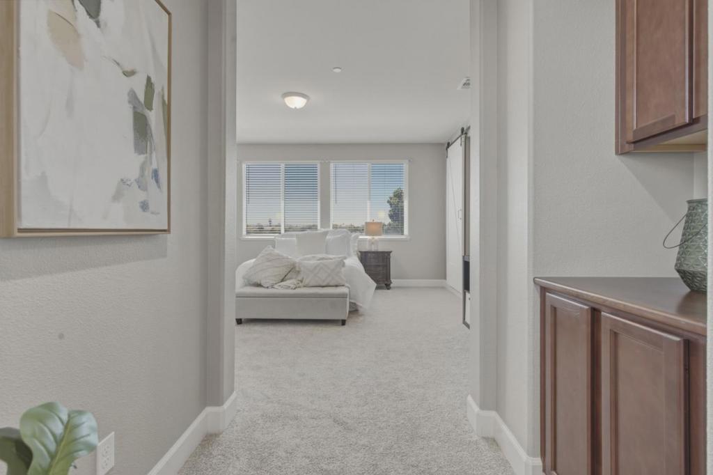 420 Alicante Drive Property Photo 25
