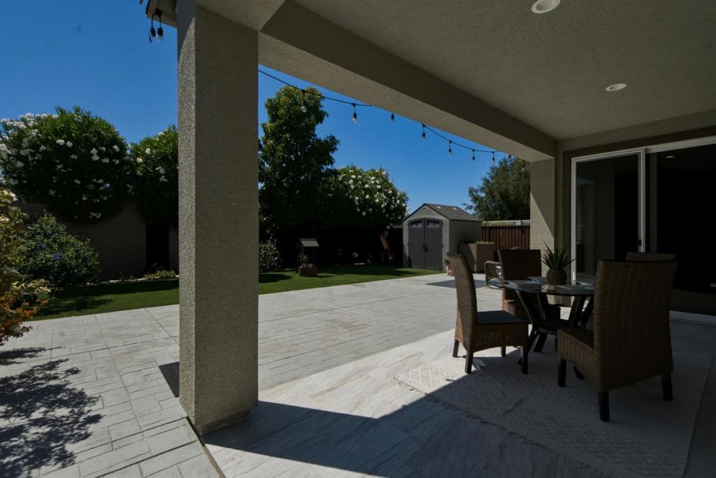 420 Alicante Drive Property Photo 43