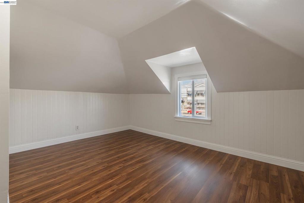 1720 46th Avenue Property Photo 14