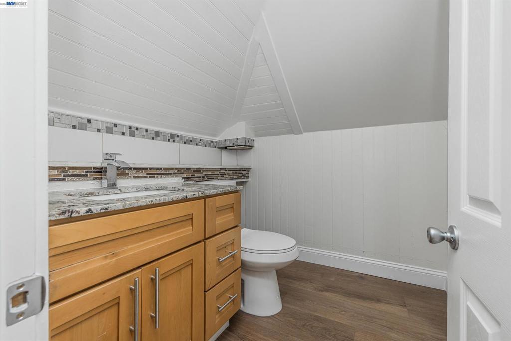 1720 46th Avenue Property Photo 16