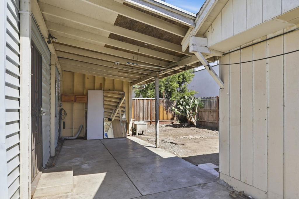 188 N 18th Street Property Photo 29