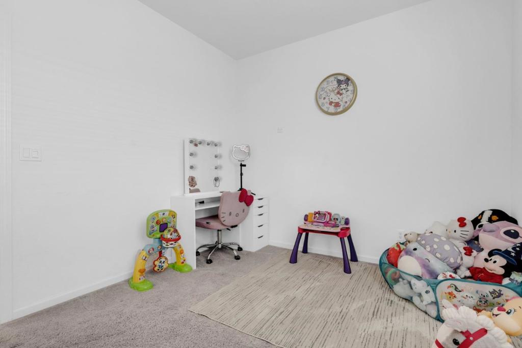 673 Dorset Drive Property Photo 17