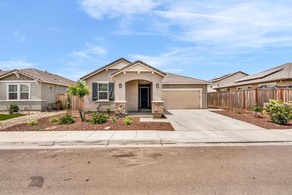 673 Dorset Drive Property Photo 33