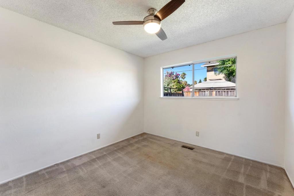 6021 Chesbro Avenue Property Photo 25