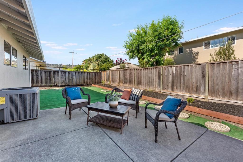 6021 Chesbro Avenue Property Photo 31