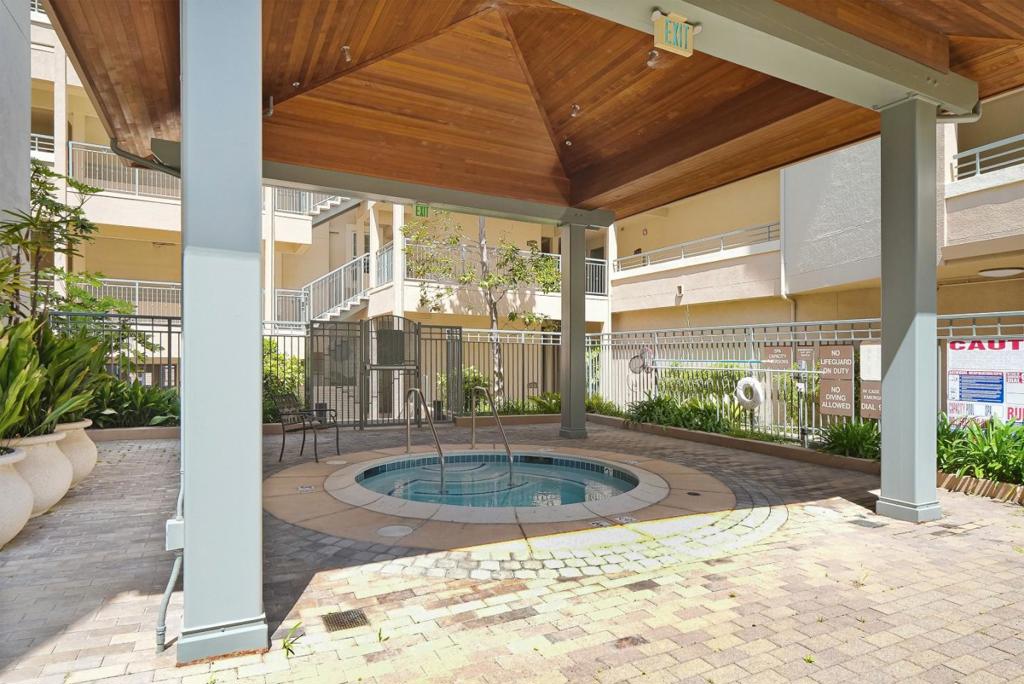 1388 Broadway 285 Property Photo 29