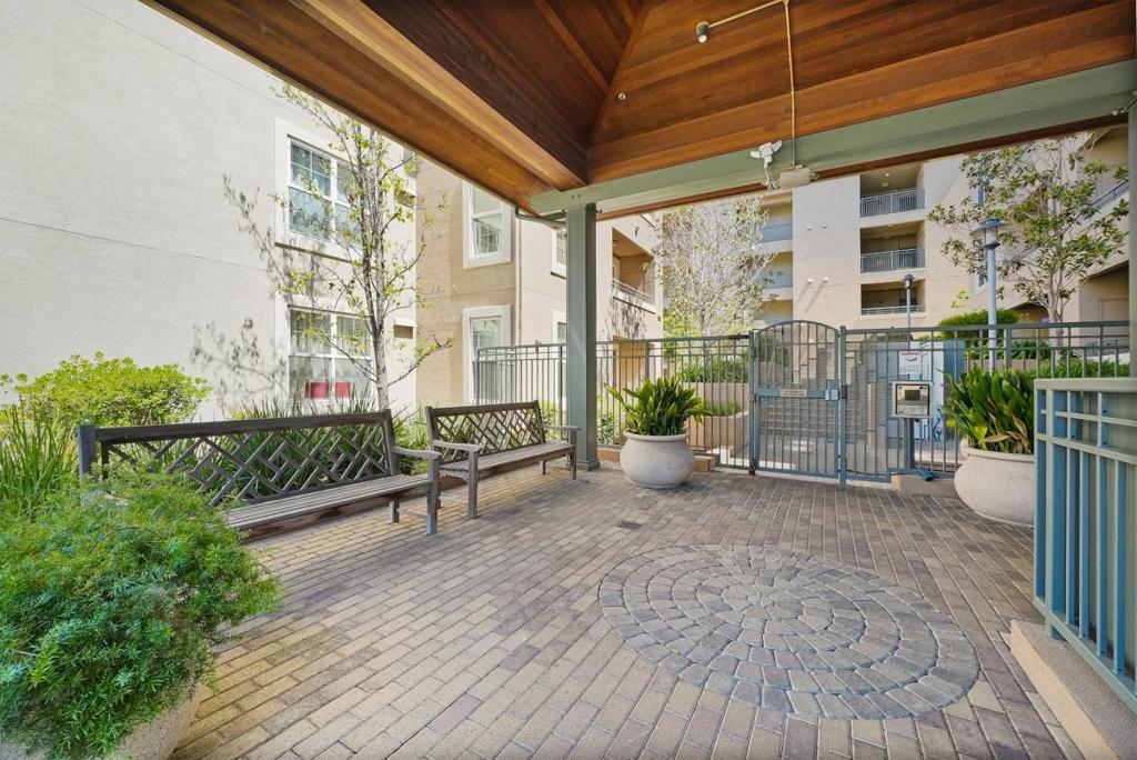 1388 Broadway 285 Property Photo 40