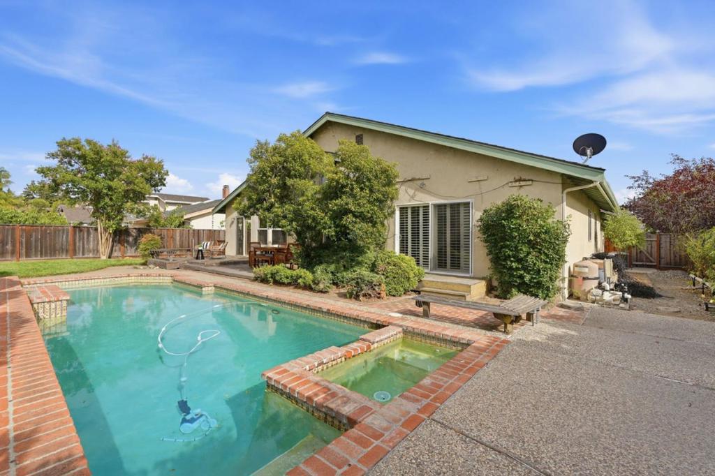 793 Coffeewood Court Property Photo 34