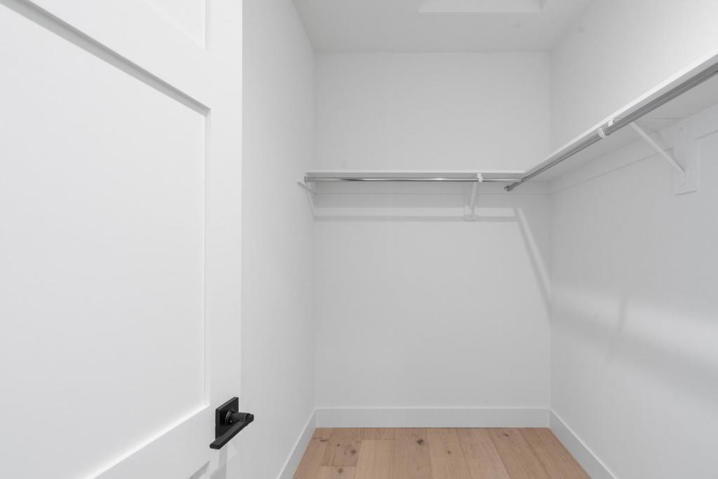 111 Sunnyside Court Property Photo 37