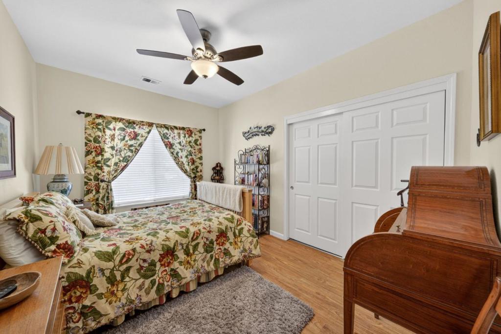 1405 Casablanca Circle Property Photo 19