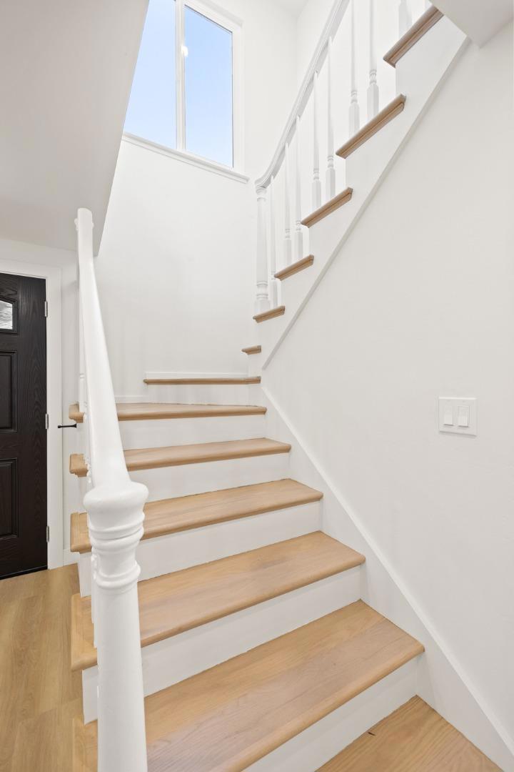 1361 Cabrillo Avenue Property Photo 26