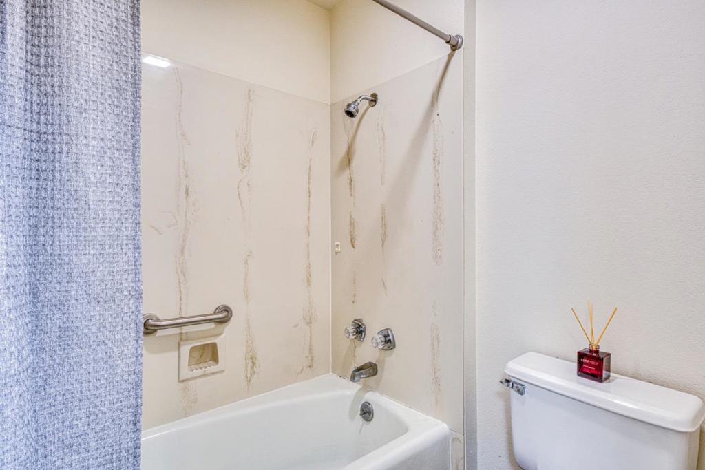 23799 Monterey Salinas Highway 44 Property Photo 22