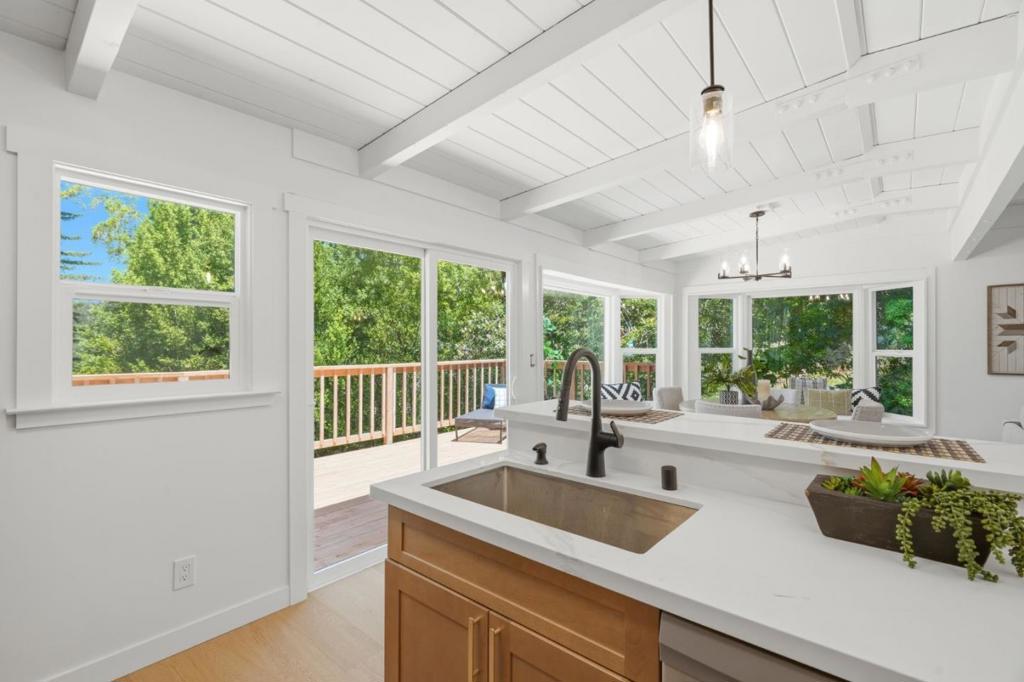 603 Blue Ridge Drive Property Photo 15