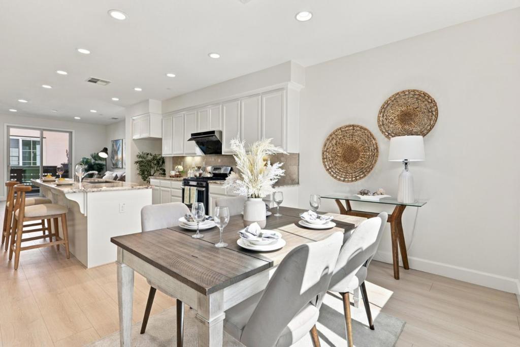 2978 Via Torino Property Photo 11
