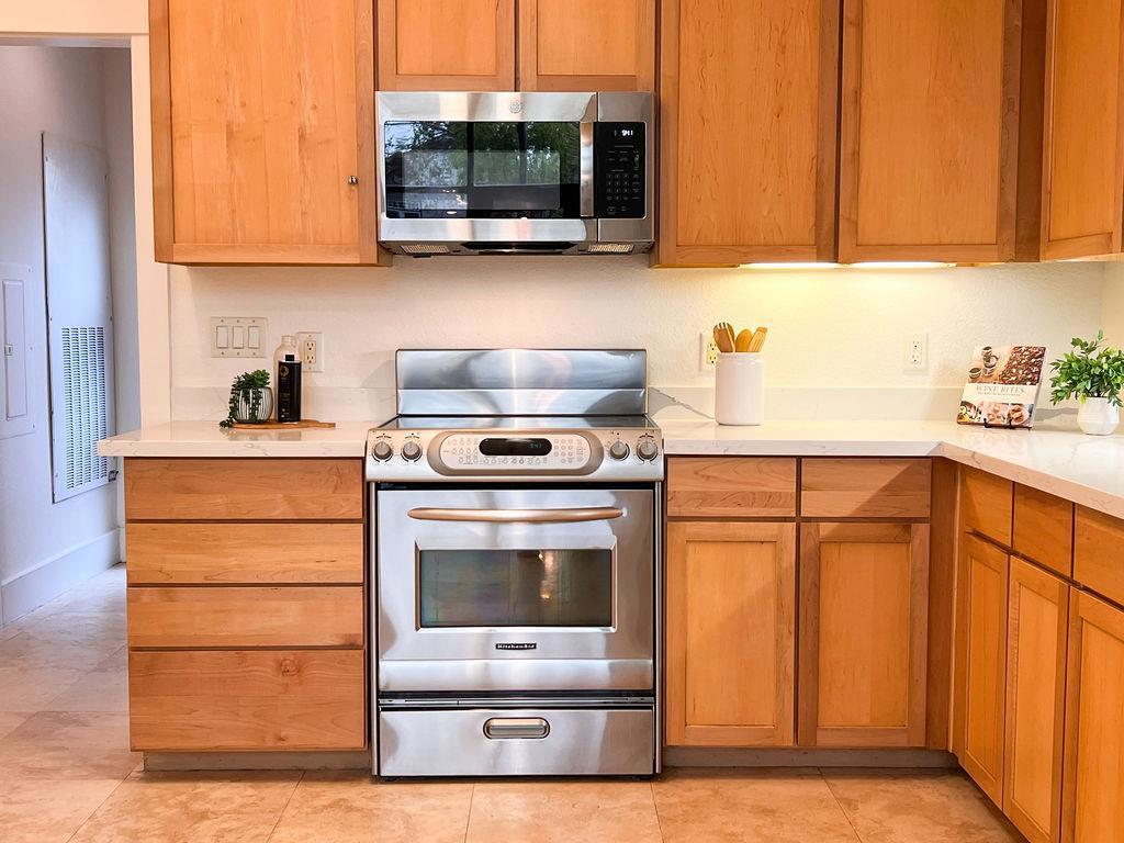 925 The Alameda 105 Property Photo 8