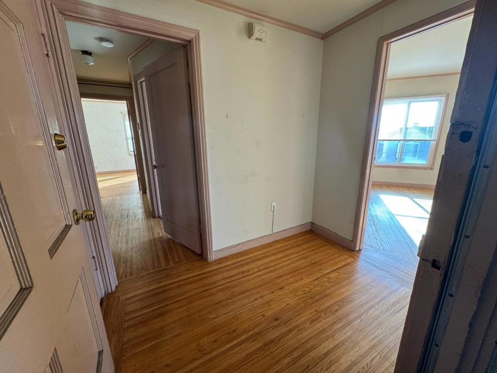 729733 Randolph Street Property Photo 10