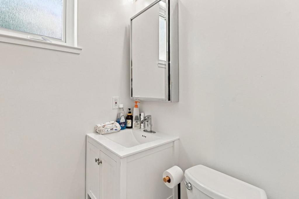 740 Alameda De Las Pulgas Property Photo 37
