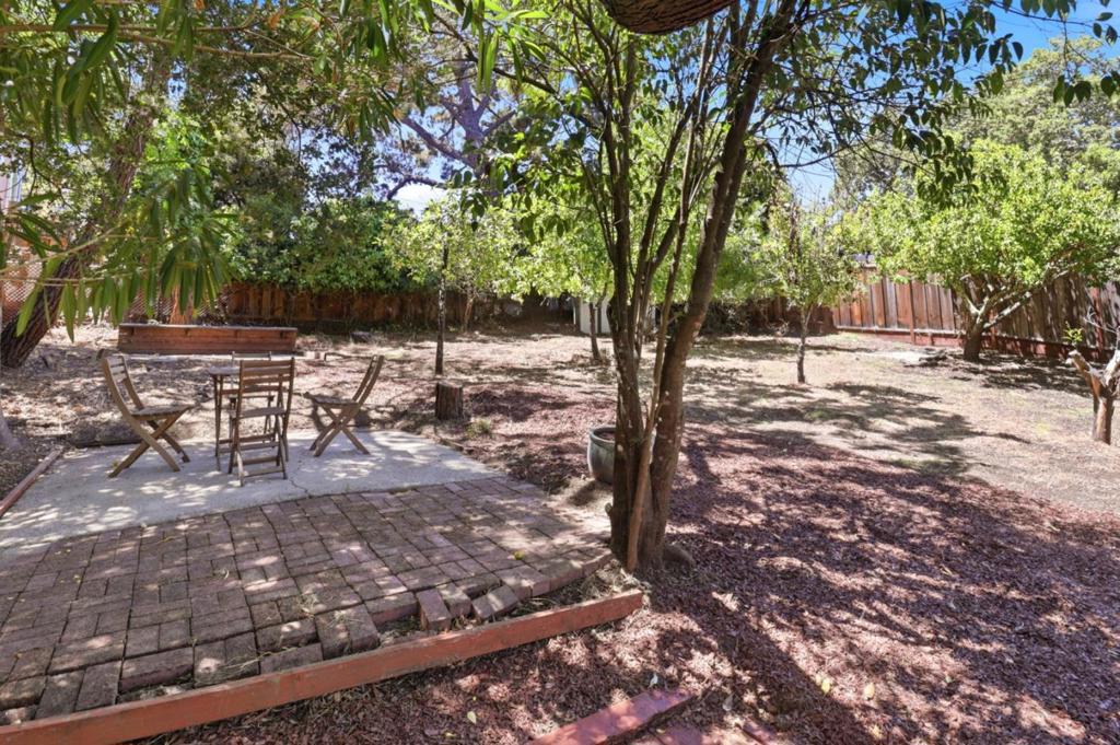 740 Alameda De Las Pulgas Property Photo 40