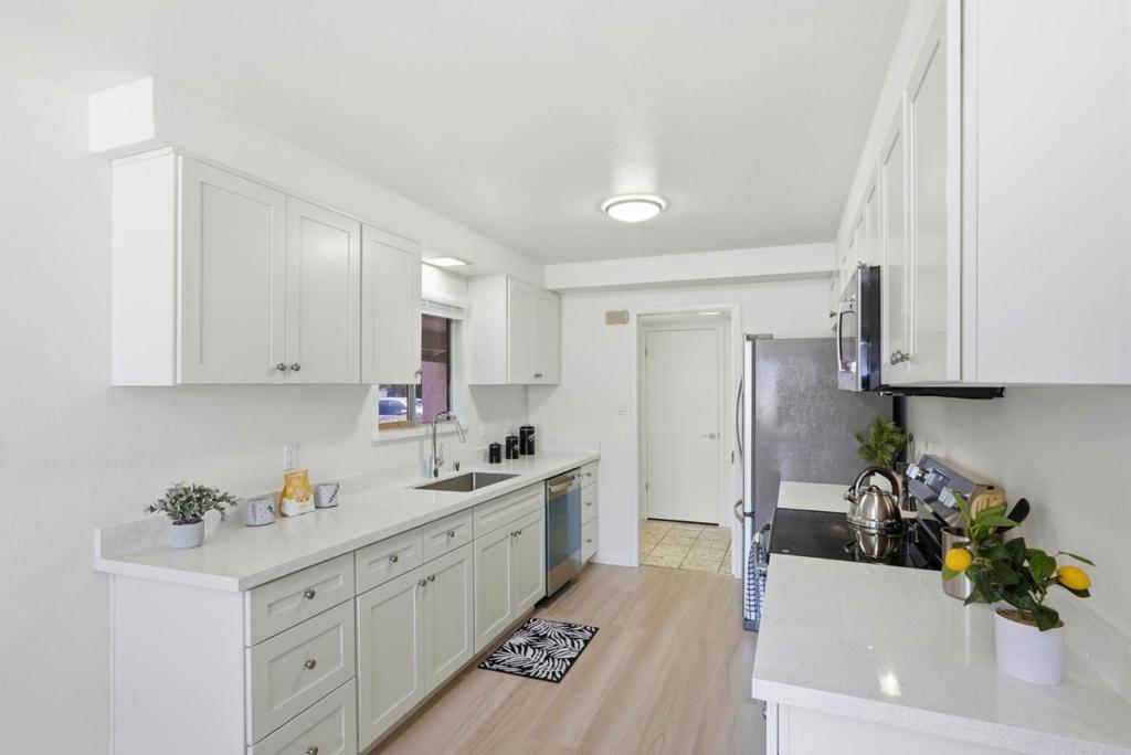 6250 Riverside Boulevard Property Photo 25