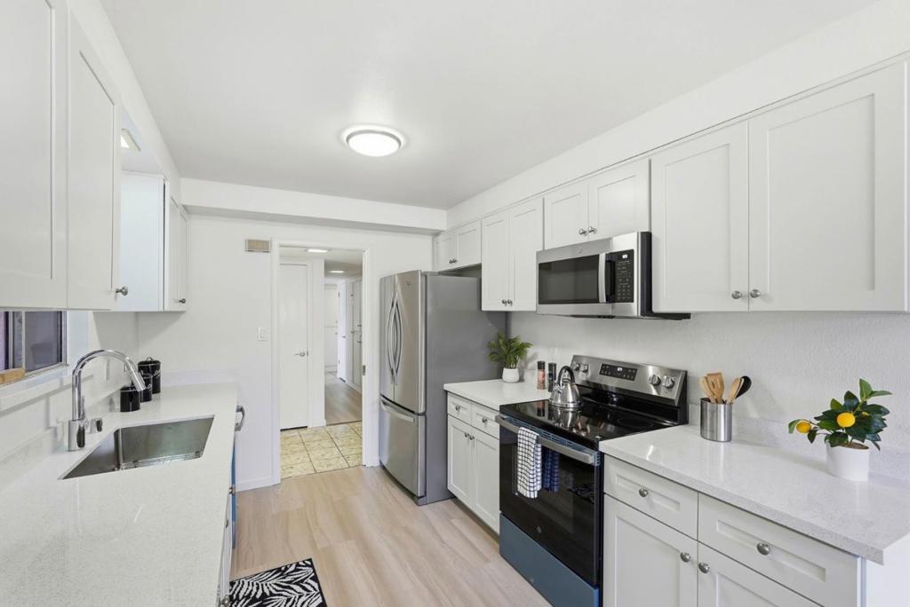 6250 Riverside Boulevard Property Photo 26