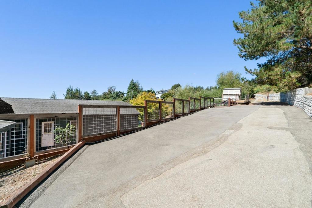7337 Glen Haven Road Property Photo 66