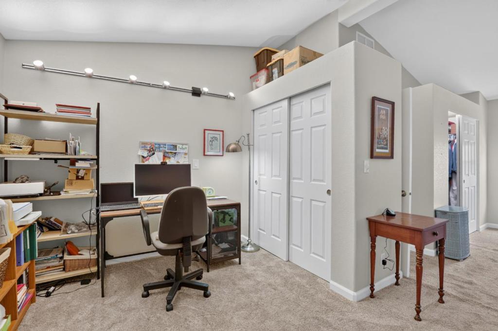 38 Walnut Drive 38 Property Photo 16