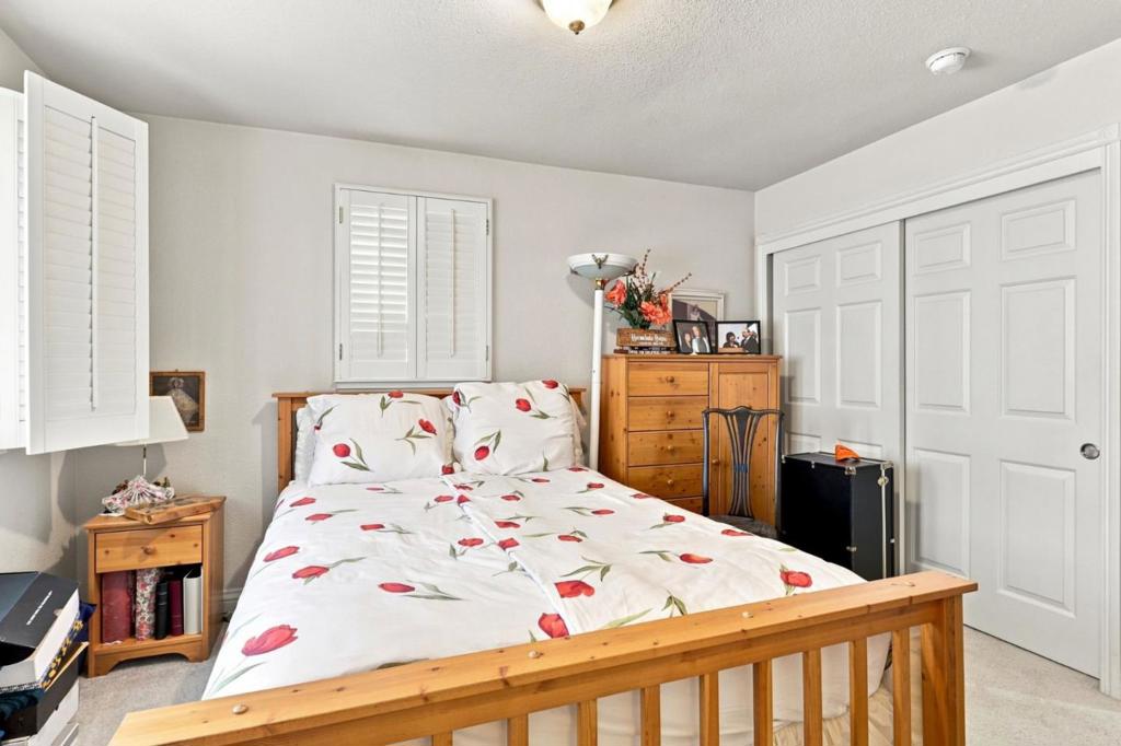 68 Pierce Avenue Property Photo 25