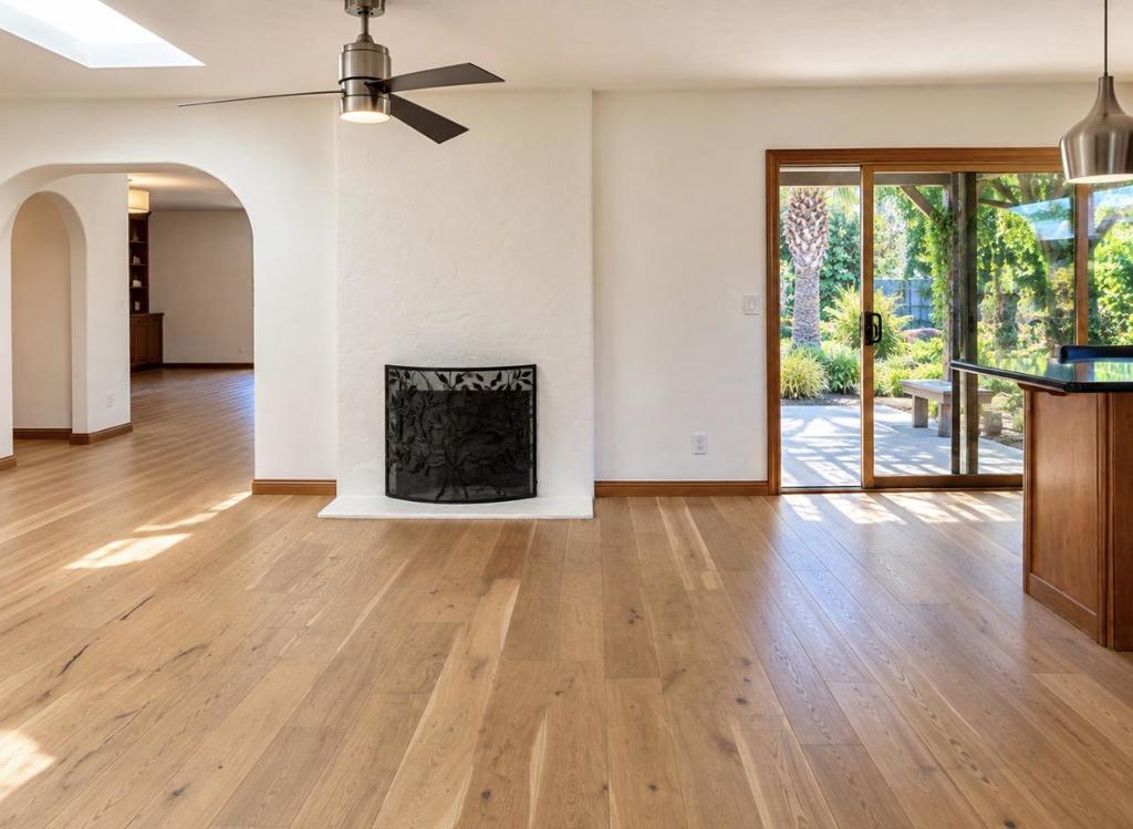 22484 Estoque Place Property Photo 18