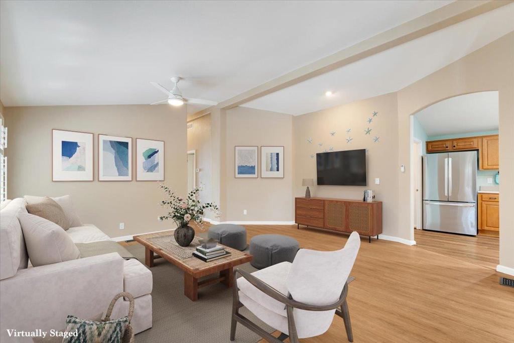 300 Plum Street 77 Property Photo 8