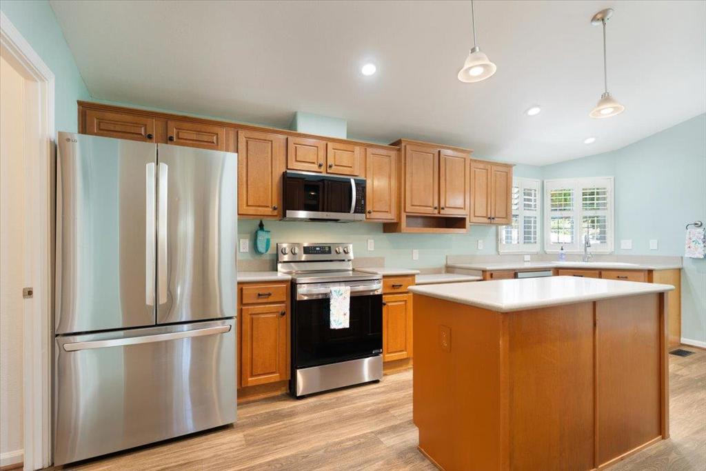 300 Plum Street 77 Property Photo 18