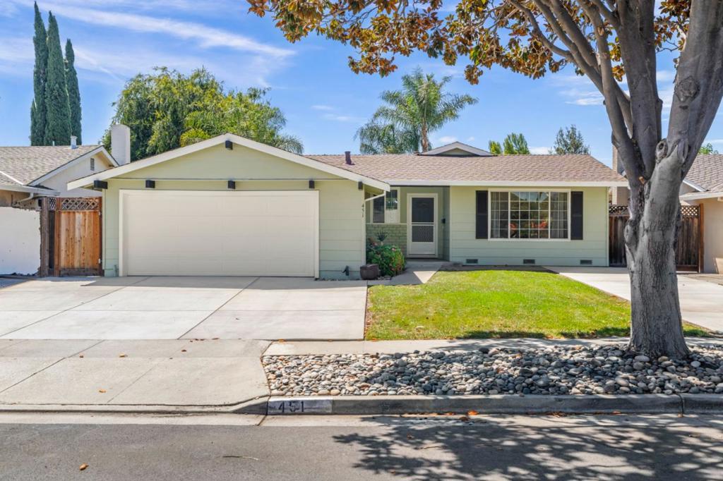 451 Santa Mesa Drive Property Photo 1