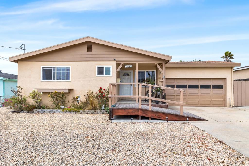 3129 Lynscott Drive Property Photo 1
