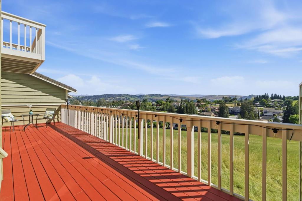 1232 Copper Peak Lane Property Photo 24