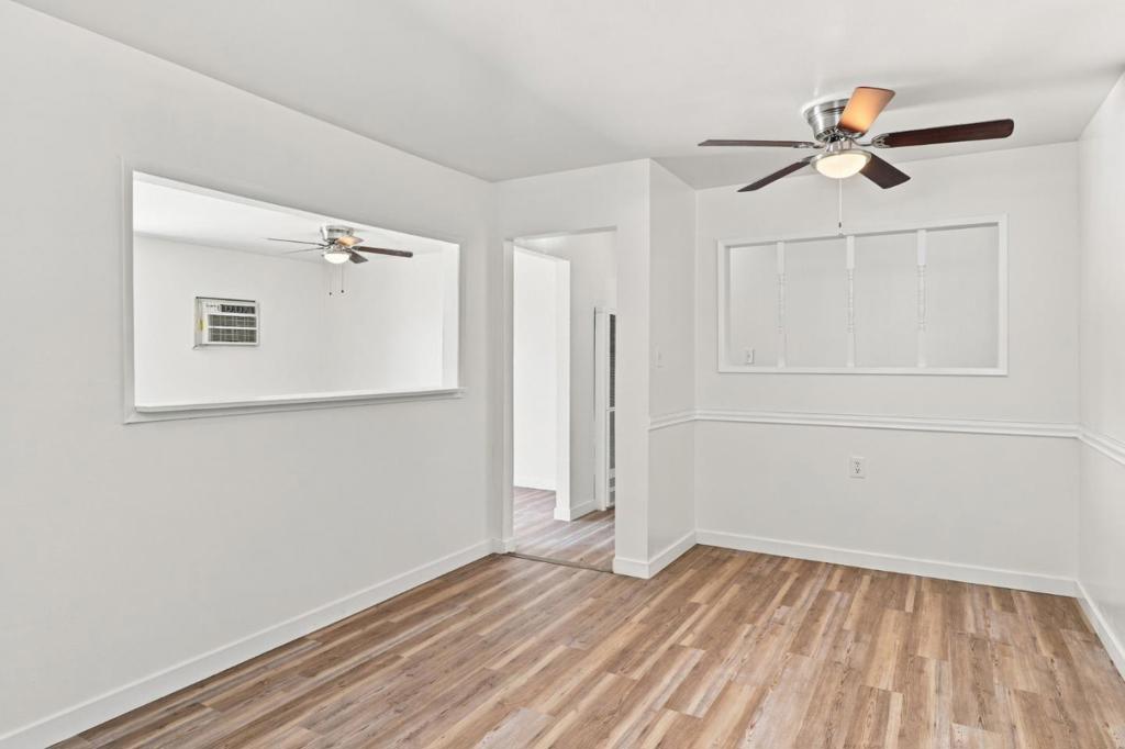 1909 Evergreen Avenue Property Photo 23