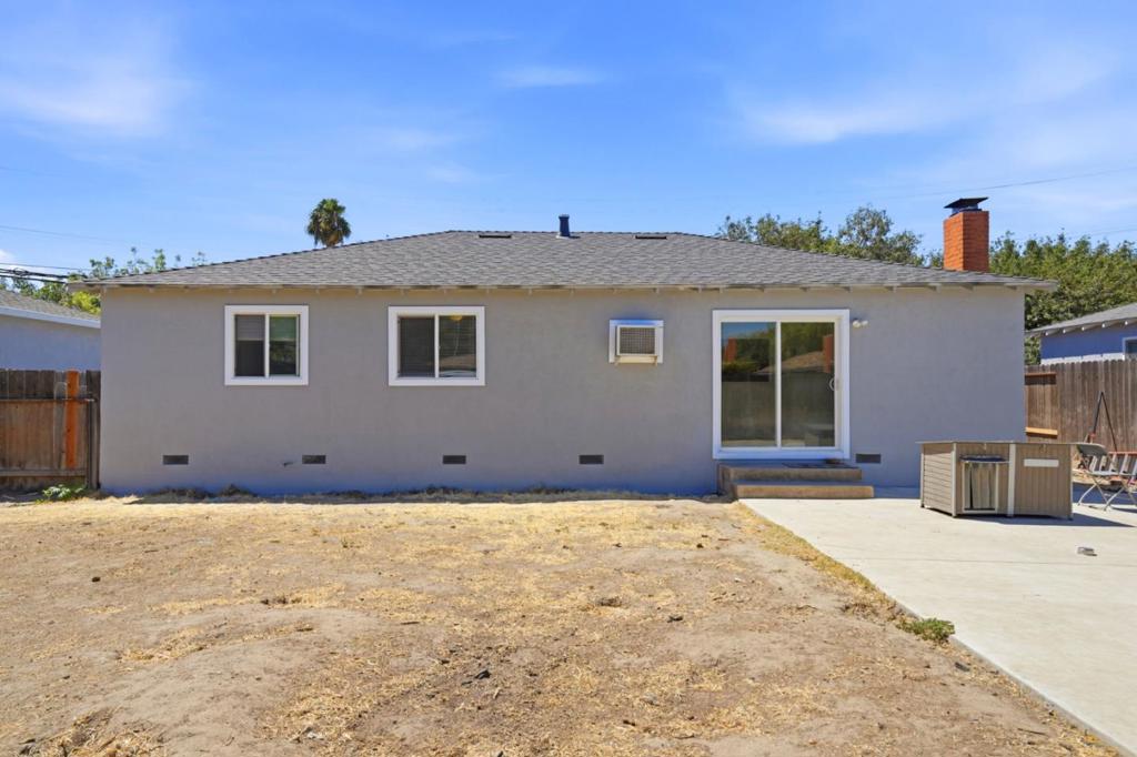 1909 Evergreen Avenue Property Photo 25