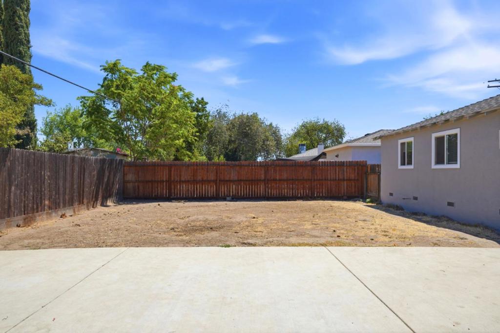 1909 Evergreen Avenue Property Photo 27