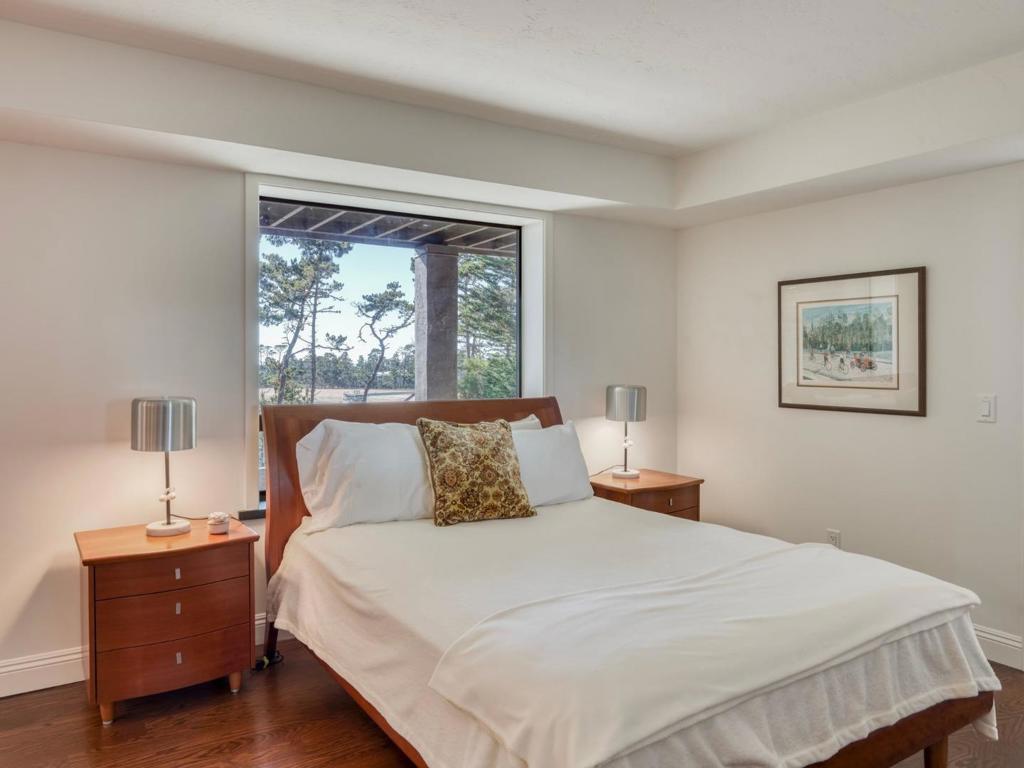 3029 Forest Way Property Photo 32