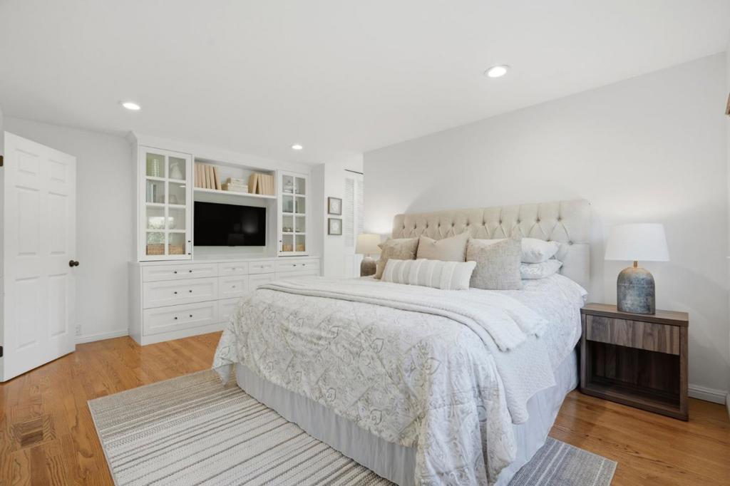 7098 Bret Harte Drive Property Photo 23