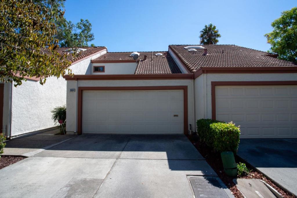 3684 Rocky Creek Court Property Photo 1